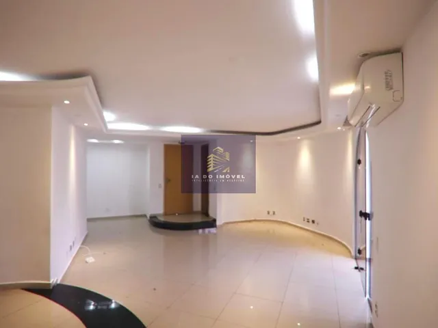 Imagem: O apartamento possui 3 Dormitórios, 1 Suíte, 5 Banheiros,