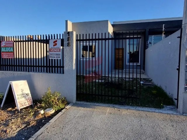 Imagem: Casa com 3 Dormitórios À Venda no Bairro