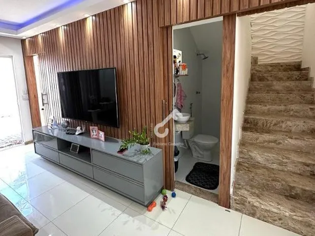 Imagem 5: IPITANGA, Lauro de Freitas. Triplex com 4 quartos sendo 2 suítes, terraço, são 150m²