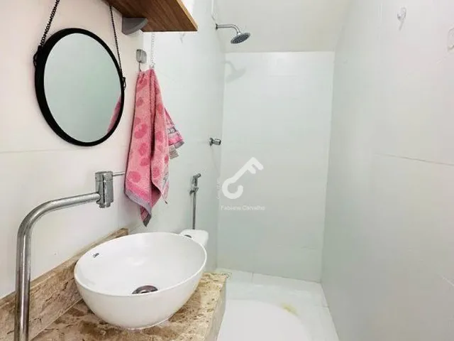 Imagem 7: IPITANGA, Lauro de Freitas. Triplex com 4 quartos sendo 2 suítes, terraço, são 150m²