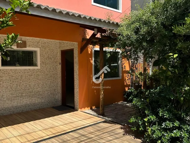 Imagem 3: ESTRADA DO COCO, Abrantes. Duplex PRONTO PARA MORAR com 4 quartos sendo 1 suíte superior