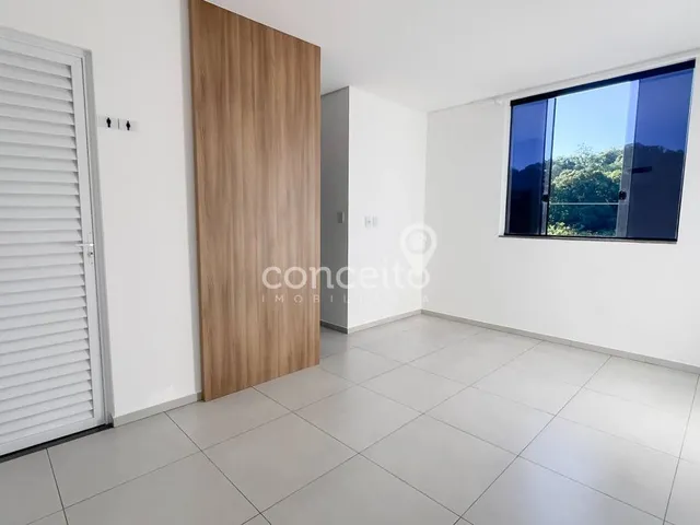 Imagem 12: Sala Comercial com 71M² na Água Verde!