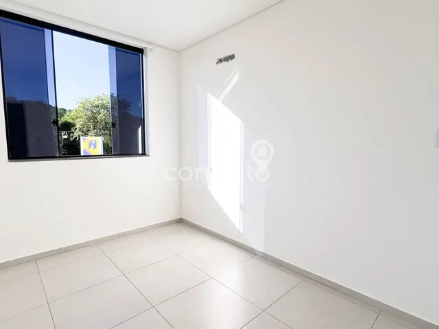 Imagem 4: Sala Comercial com 71M² na Água Verde!