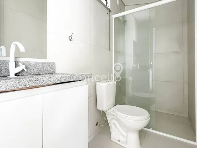 Imagem 2: Sala Comercial com 42M² na Água Verde!