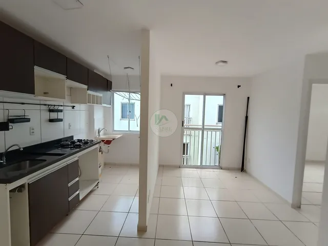 Imagem: O apartamento possui 2 Dormitórios, 1 Banheiro, 2 Vagas na