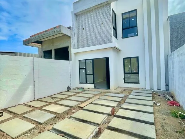 Imagem: Casa Duplex residencial para Venda em rua