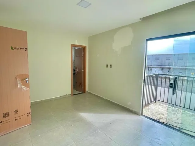 Imagem 4: Casa Duplex residencial para Venda em rua Pública no Parque Ipê, Feira de Santana, 3