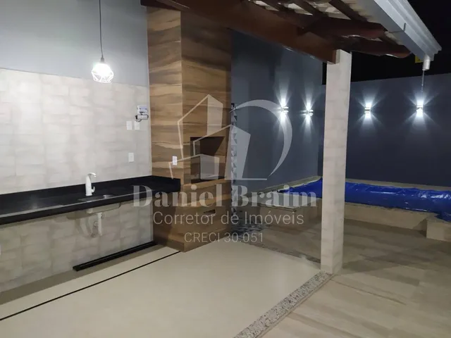 Imagem: Sobrado mobiliado com piscina e churrasqueira