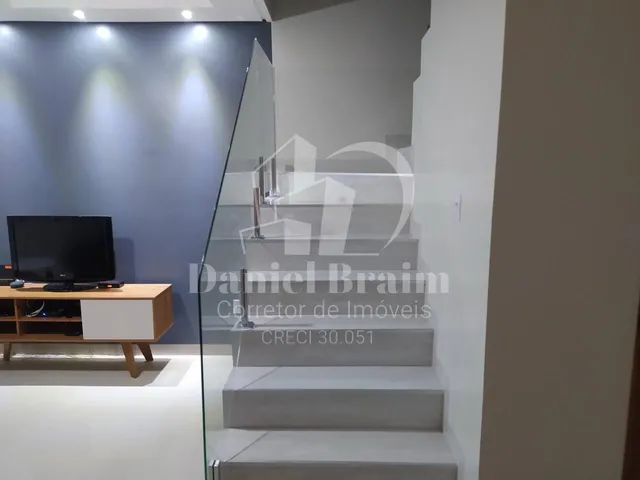 Imagem 6: Sobrado mobiliado com piscina e churrasqueira