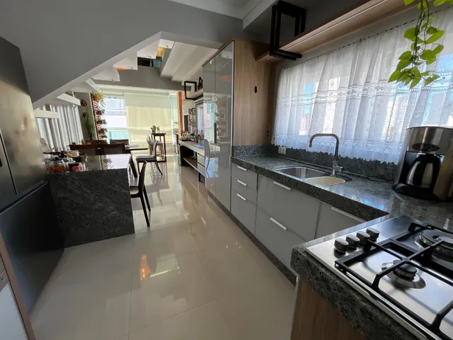 Imagem 6: Apartamento para venda em Centro com 3 quartos, sendo 3 suítes, 162m²