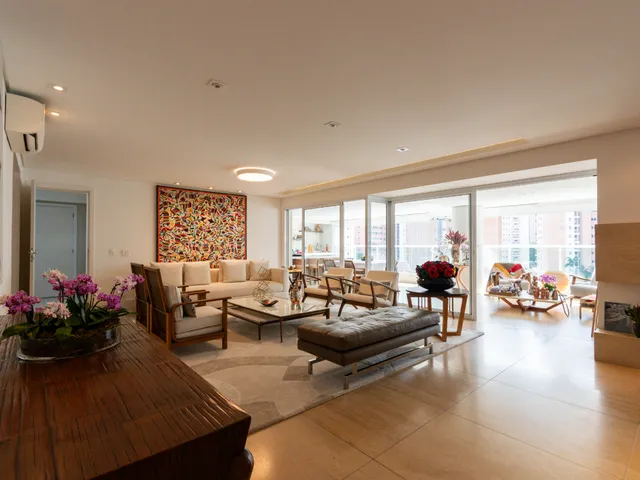 Imagem: Apartamento para Venda em Moema com 4 Quartos