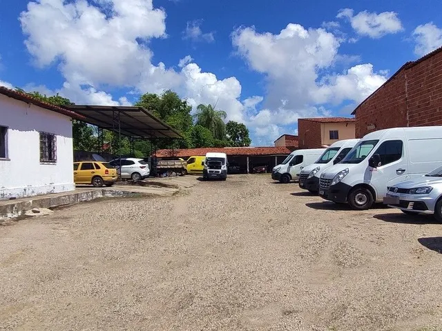 Imagem 2: Terreno / Imóvel Comercial Próximo a Avenida do Aeroporto, BR 116 e Arena Castelão em