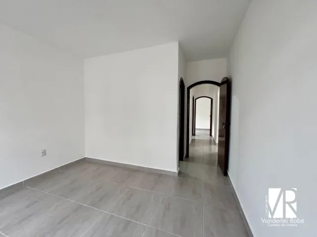 Imagem 10: Casa para locação no Centro de Camboriú-SC com 3 quartos, 2 suítes, 2 salas, 1