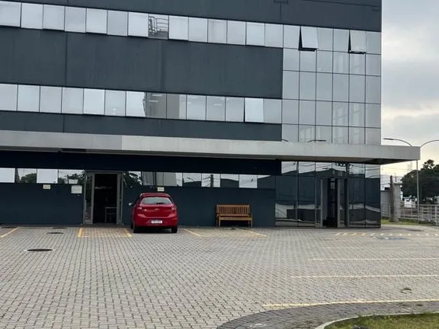 Imagem 10: Metragem 15200 m² de terreno, com 8.222 construídos, Pé direito 12 mts / piso alta