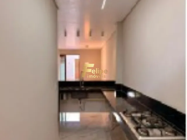 Imagem 3: CASA DE ALTO PADRÃO! COM 04 QUARTOS, SENDO 01 SUÍTE MÁSTER, EXCELENTE ACABAMENTO, À