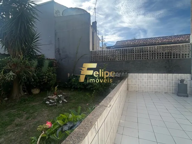 Imagem 2: BELÍSSIMA CASA DE 05 QUARTOS, SENDO 01 SUÍTE, JARDIM NA FRENTE, ESPAÇO PARA PISCINA