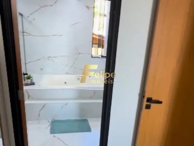 Imagem 13: EXCELENTE CASA TRIPLEX COM 04 SUÍTES, SENDO UMA COM HIDROMASSAGEM, DISPONÍVEL PARA