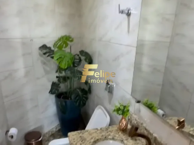 Imagem 2: EXCELENTE CASA TRIPLEX COM 04 SUÍTES, SENDO UMA COM HIDROMASSAGEM, DISPONÍVEL PARA