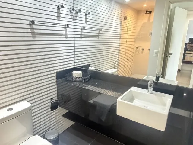 Imagem 9: APARTAMENTO 2/4 COM 1 SUÍTE, VISTA FRONTAL DO MAR, NO ONDINA APART MOBILIADO E DECORADO!