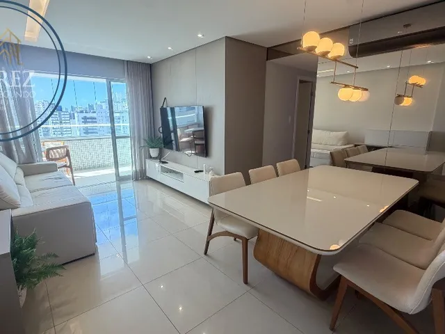 Imagem 1: APARTAMENTO 3/4 SENDO 1 SUÍTE PARA LOCAÇÃO, ANDAR ALTO, FINAMENTE DECORADO E MOBILIADO