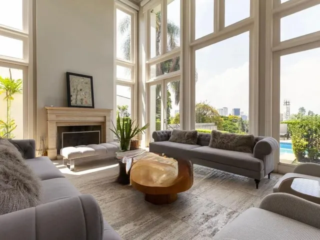 Imagem 11: Imóvel de luxo em São Paulo-SP: Casa à venda ou locação no Jardim Everest com 4