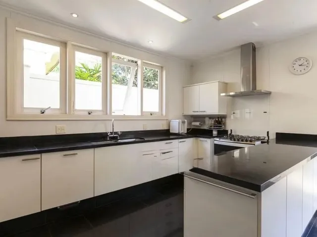 Imagem 14: Imóvel de luxo em São Paulo-SP: Casa à venda ou locação no Jardim Everest com 4
