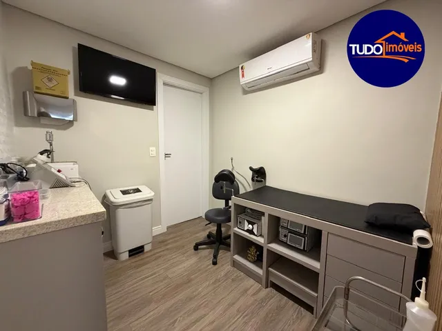 Imagem 2: Oportunidade única: Sala comercial à venda no Setor Central (Gama), Brasília-DF, com 4