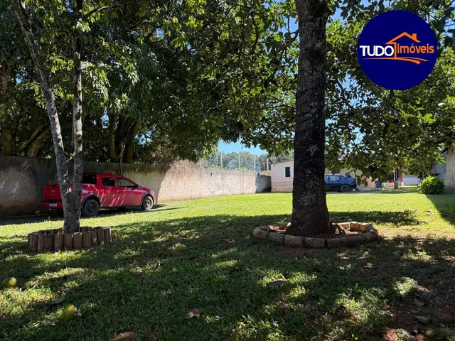 Imagem 6: Tudo Imóveis - Vende Casa no Engenho das Lajes, lote 400m, 2 suítes, gramado verde na