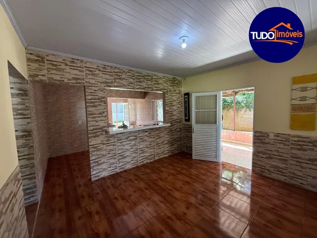 Imagem 4: Tudo Imóveis - Vende Casa no Engenho das Lajes, lote 400m, 2 suítes, gramado verde na