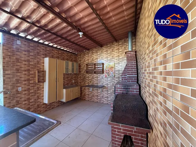 Imagem 14: Tudo Imóveis - Vende Casa no Engenho das Lajes, lote 400m, 2 suítes, gramado verde na