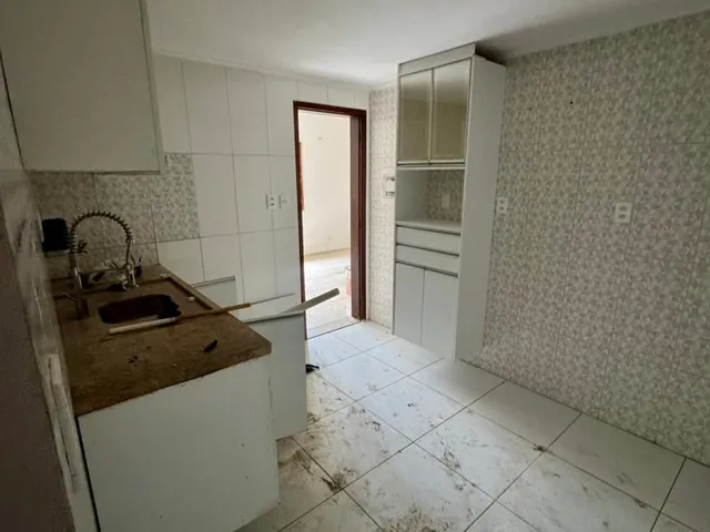 Imagem 2: CASA EM LAURO DE FREITAS 3/4