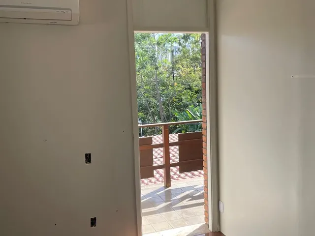 Imagem 4: Casa comercial Loja com 5 dormitórios