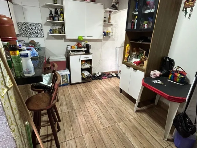 Imagem 7: Imperdível oportunidade: Casa duplex de 3 quartos, 1 suíte, sala ampla e 3 vagas de