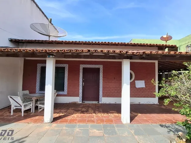Imagem 6: Imperdível Imóvel com Duas Casas à venda em Guarapari-ES - Bairro Meaípe 4 quartos