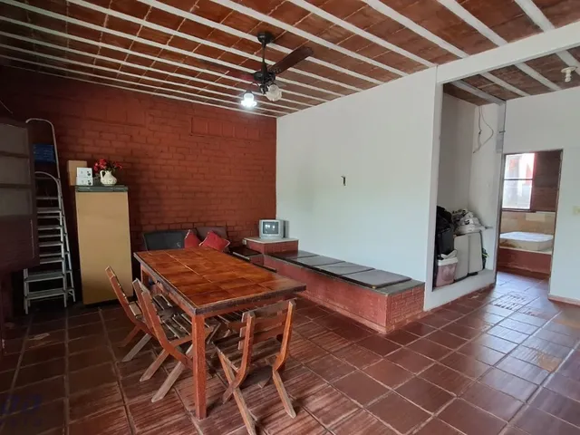 Imagem 4: Imperdível Imóvel com Duas Casas à venda em Guarapari-ES - Bairro Meaípe 4 quartos
