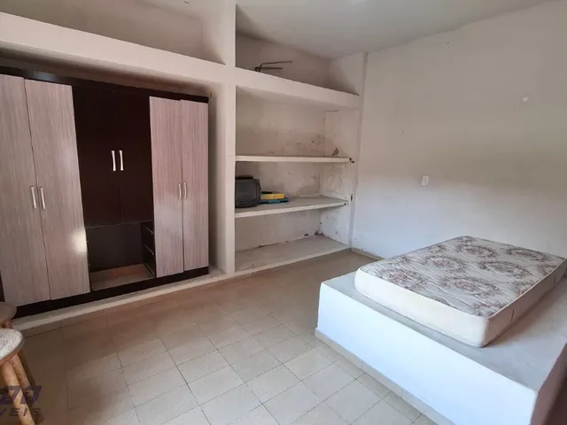 Imagem 5: Imperdível Imóvel com Duas Casas à venda em Guarapari-ES - Bairro Meaípe 4 quartos