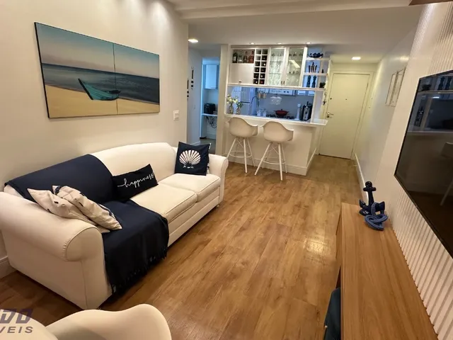 Imagem 15: Exclusividade e Sofisticação a Um Passo do Mar da Praia da Areia Preta, Centro