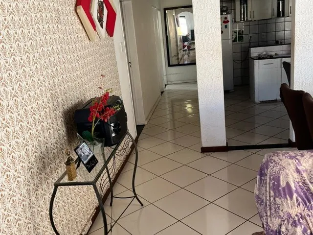 Imagem 16: Casa ampla com 600 m², 6 quartos, estacionamento amplo, piscina, varanda a vender na