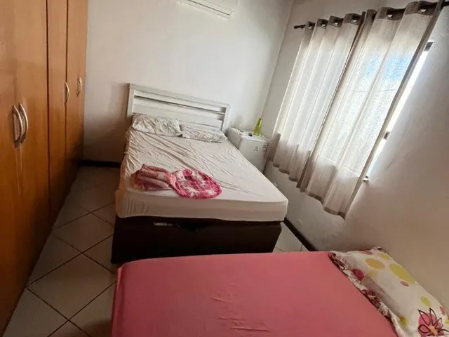 Imagem 10: Casa ampla com 600 m², 6 quartos, estacionamento amplo, piscina, varanda a vender na