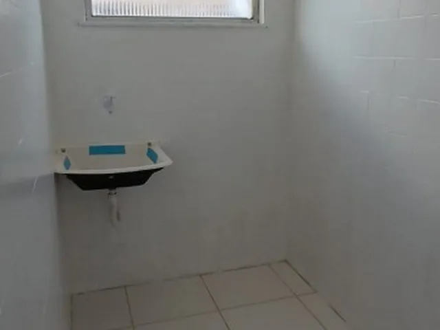 Imagem 12: Apartamento padrão com 74 m² dividido em 3/4 no segundo andar escada, reformado a