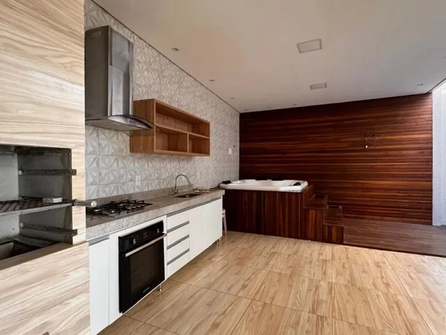 Imagem: Casa em Condomínio à Venda no Res. Ana