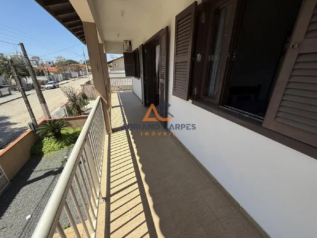 Imagem 4: Casa semimobiliada no Gravatá com 5 dormitórios, sendo 1 suíte com 336m² de terreno a