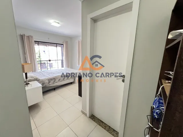 Imagem 3: ALUGUEL ANUAL - Casa com 3 quartos sendo 1 suíte, mobiliada, sacada com churrasqueira
