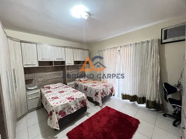 Imagem 8: ALUGUEL ANUAL - Casa com 3 quartos sendo 1 suíte, mobiliada, sacada com churrasqueira