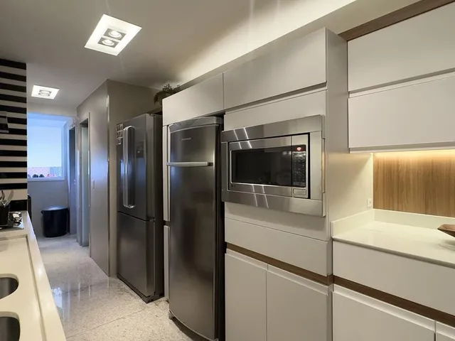 Imagem 2: Apartamento 145m², 3 quartos, 2 suítes, closet, varanda, 3 vagas, lazer completo