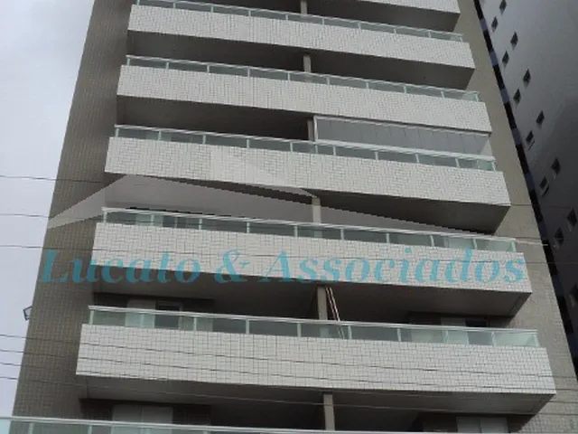 Imagem: O apartamento possui 2 Dormitórios, 1 Suíte, 2 Banheiros,
