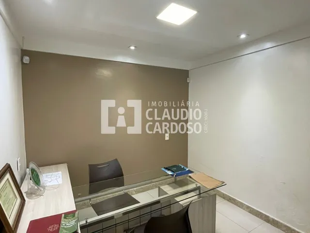 Imagem 16: Aluga-se excelente ponto comercial com térreo e primeiro andar, situado em localização