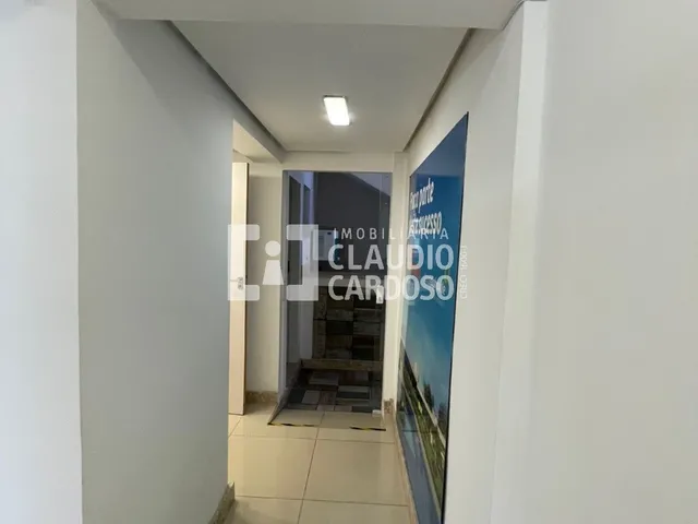 Imagem 12: Aluga-se excelente ponto comercial com térreo e primeiro andar, situado em localização