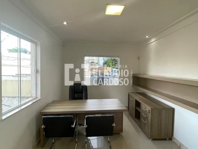 Imagem 3: Aluga-se excelente ponto comercial com térreo e primeiro andar, situado em localização