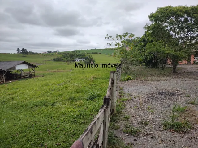 Imagem 10: Terreno urbano com a área de 30.000,00 m², a 200 metros do centro de eventos da cidade
